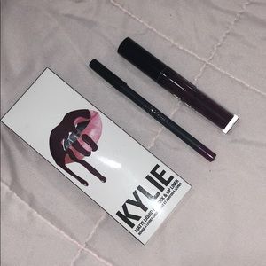 Kylie Lip Kit Kourt K